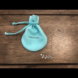 TIFFANY & CO. Olive Leaf Vine, Sterling Silver